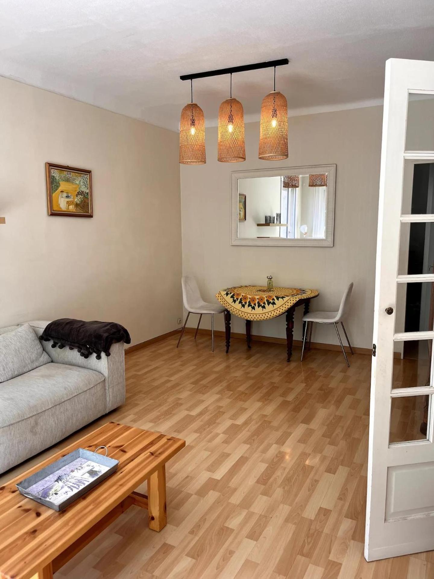 Appartement Vue Sur Le Rhone Arles Exterior photo